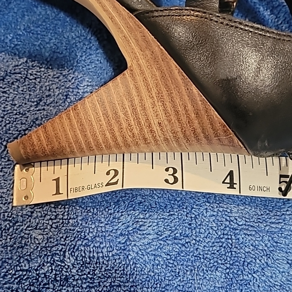 Jessica Simpson Camie 4inch heels with Box included. - Picture 8 of 11